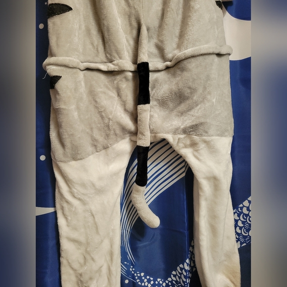 Chi's Sweet Home Kitty Cat Onesie - Picture 4 of 11